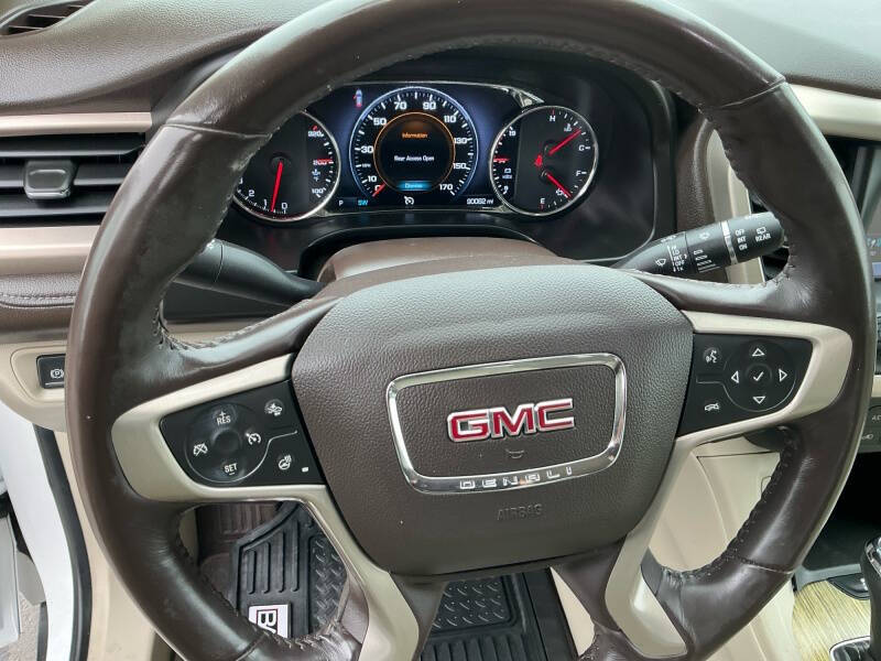 2019 GMC Acadia Denali