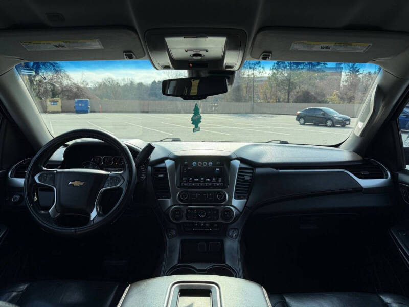 2016 Chevrolet Suburban LT