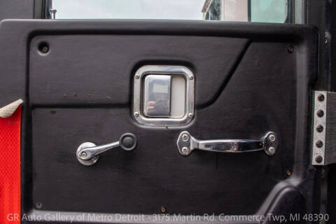 2001 Hendrickson Firetruck