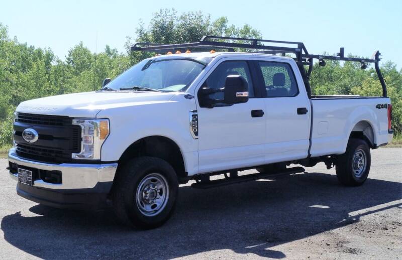 2017 Ford F-250 Super Duty for sale at KA Commercial Trucks, LLC in Dassel MN