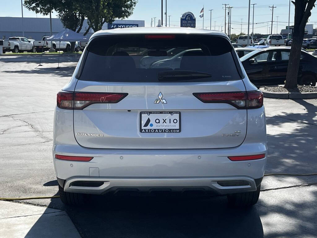 2024 Mitsubishi Outlander PHEV for sale at Axio Auto Boise in Boise, ID