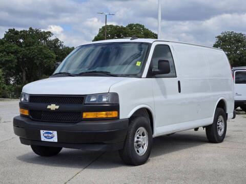 2021 Chevrolet Express 2500