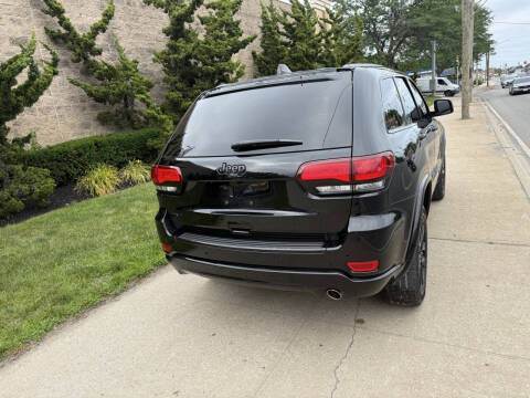 2018 Jeep Grand Cherokee Altitude