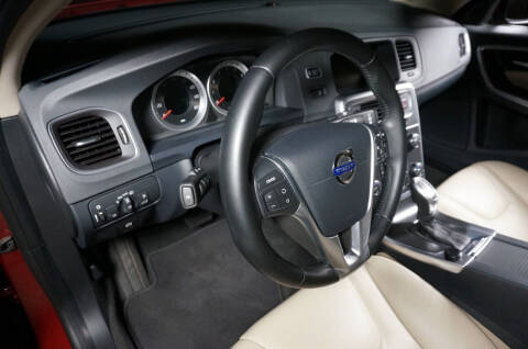 2013 Volvo S60 T5 Premier Plus