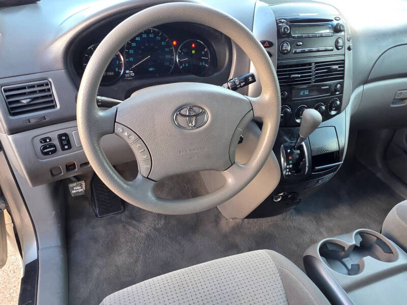 2006 Toyota Sienna