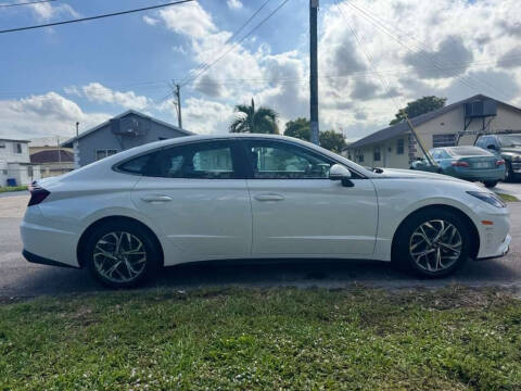 2022 Hyundai Sonata SEL