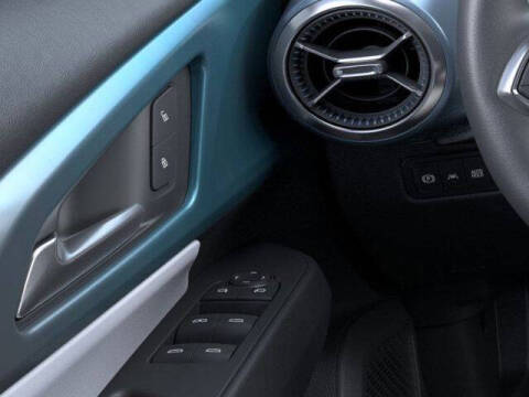 2026 Chevrolet Equinox EV LT 2