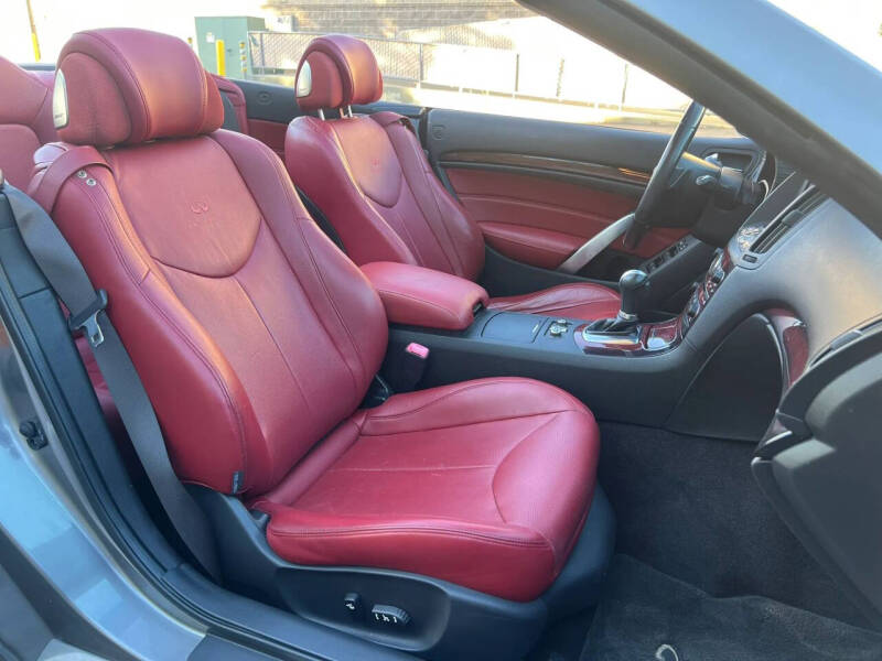 2009 Infiniti G37 Convertible