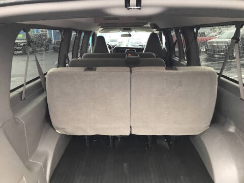 2023 Chevrolet Express LS 3500