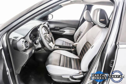 2022 Nissan Kicks SR