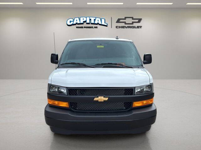 2025 Chevrolet Express 2500