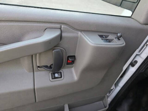 2020 GMC Savana 2500