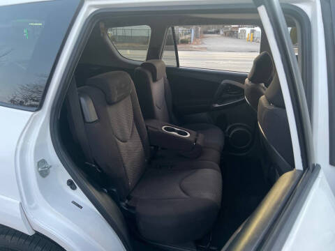 2007 Toyota RAV4 Sport