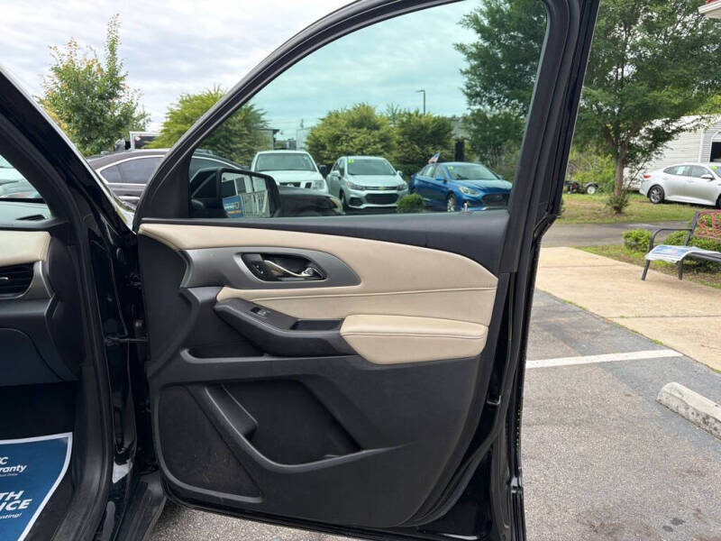 2022 Chevrolet Traverse LS