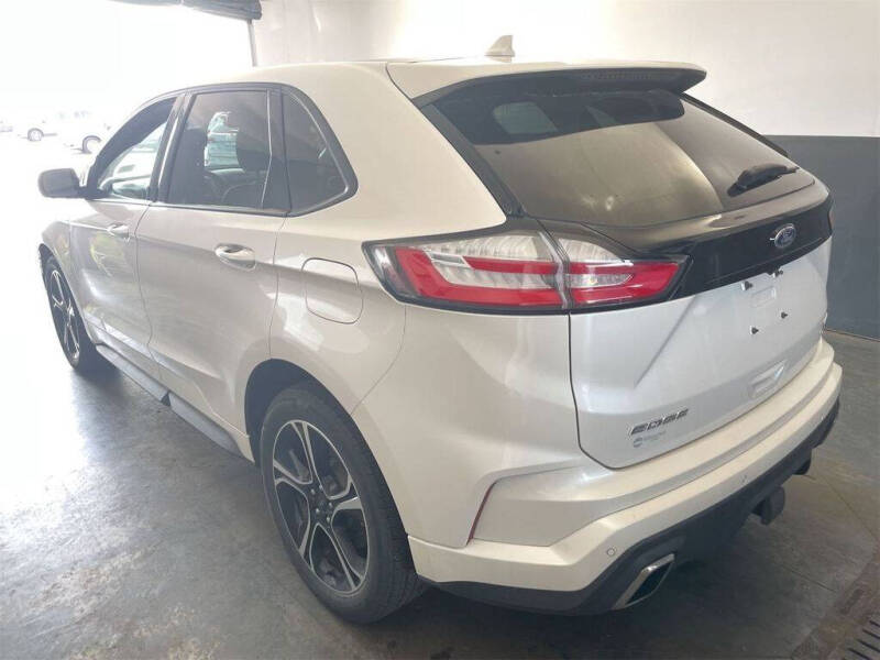 2019 Ford Edge ST