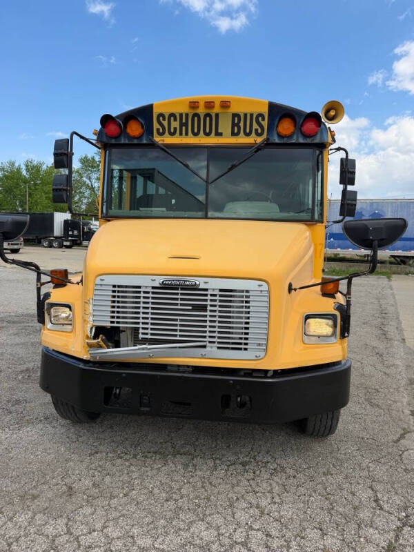 2007 Freightliner FS65 Chassis