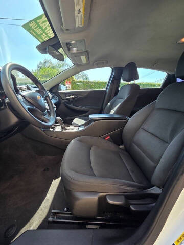 2017 Chevrolet Malibu LS