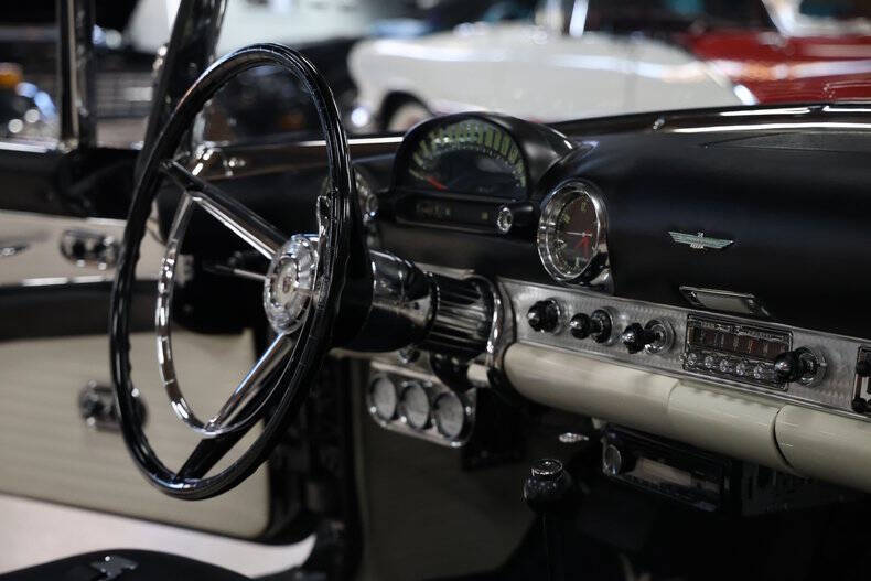 1956 Ford Thunderbird