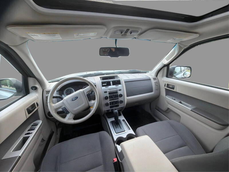 2009 Ford Escape XLT