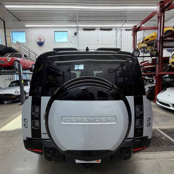 2024 Land Rover Defender 130 P400 X