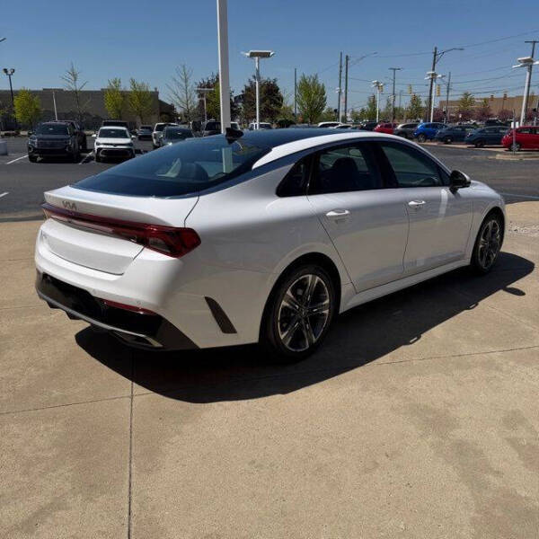 2023 Kia K5 EX