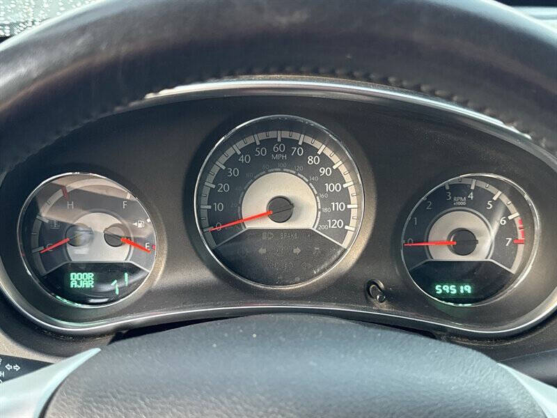 2011 Chrysler 200 Limited