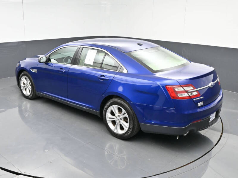 2015 Ford Taurus