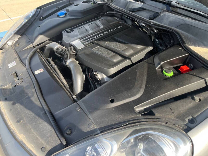 2017 Porsche Cayenne S
