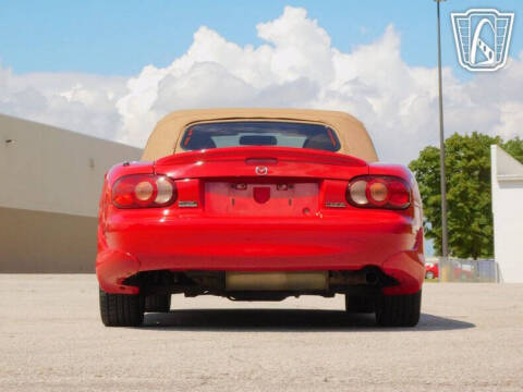 2002 Mazda MX-5 Miata LS