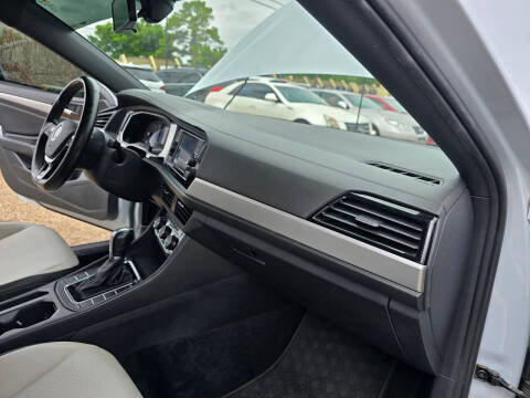 2019 Volkswagen Jetta R-Line