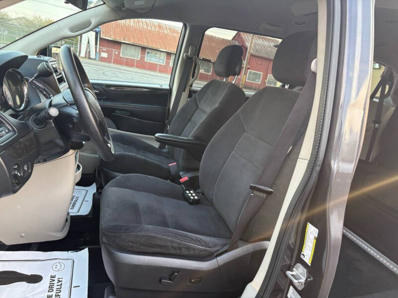 2015 Dodge Grand Caravan SXT Plus