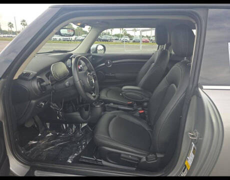 2024 MINI Hardtop 2 Door Cooper