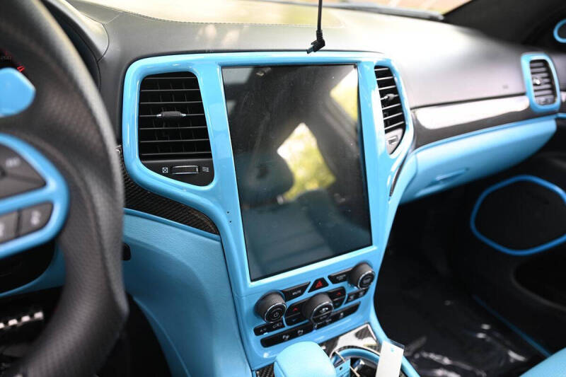 2020 Jeep Grand Cherokee Trackhawk