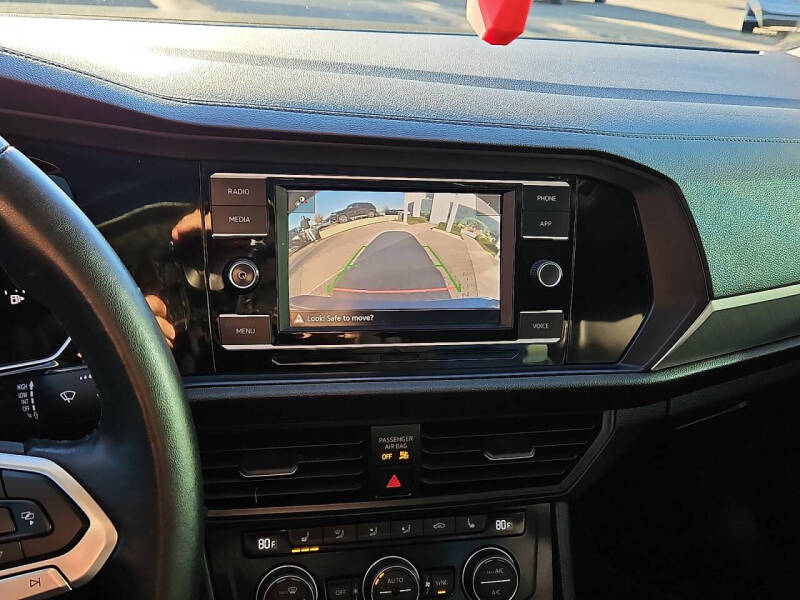 2022 Volkswagen Jetta SE