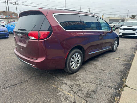 2018 Chrysler Pacifica Touring L Plus