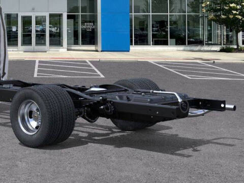 2025 Chevrolet Express 4500