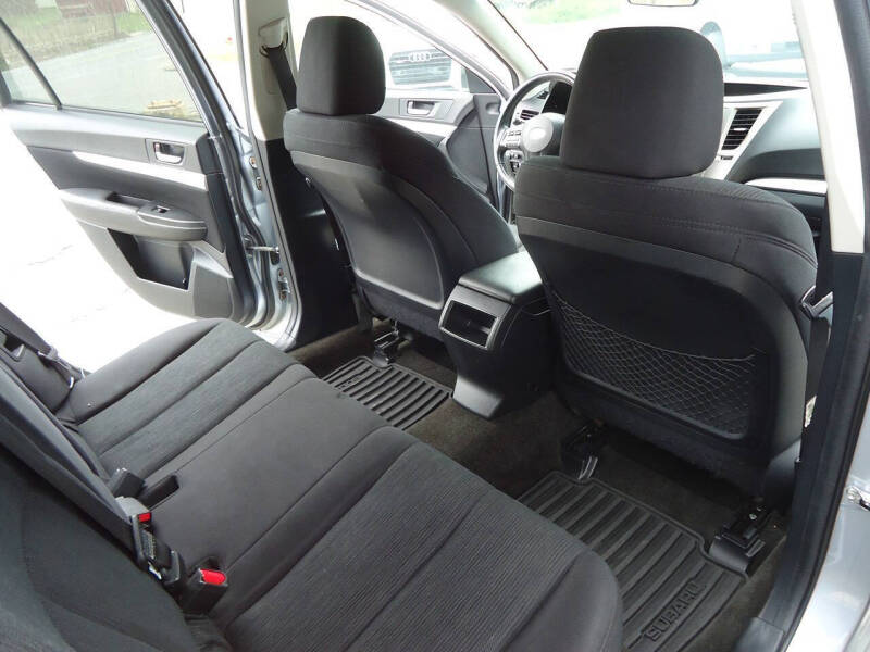 2014 Subaru Outback 2.5i Premium