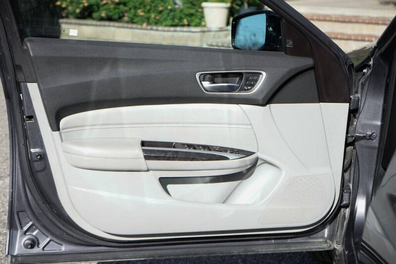 2019 Acura TLX SH-AWD V6 w/Advance