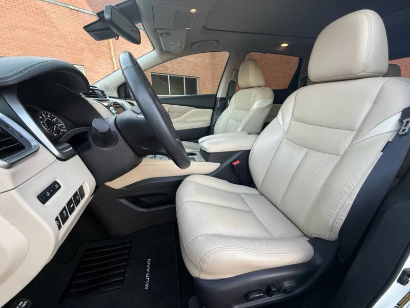 2022 Nissan Murano SL