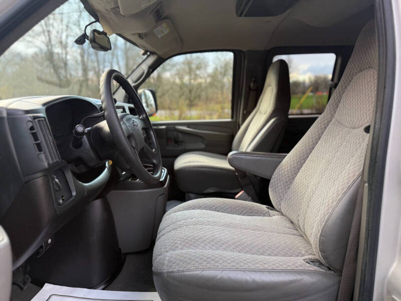 2005 Chevrolet Express 3500