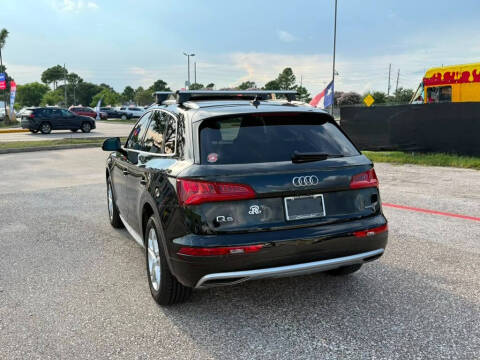 2019 Audi Q5 quattro Premium 45 TFSI