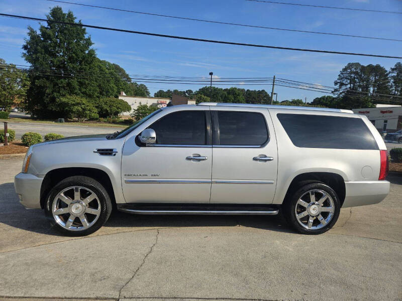 2011 Cadillac Escalade ESV Luxury
