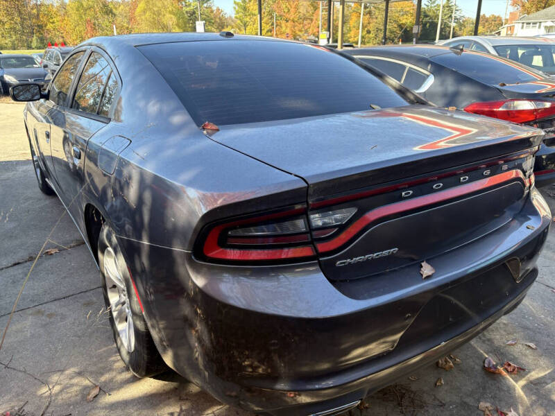 2015 Dodge Charger SE