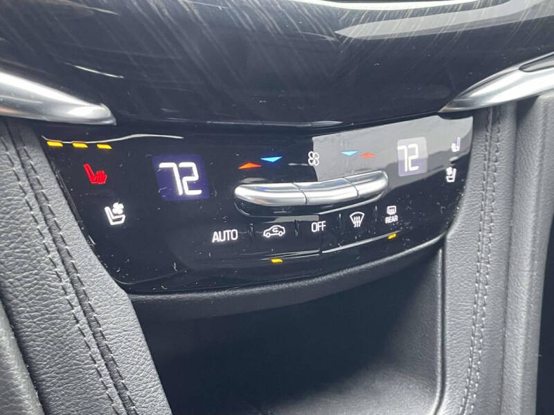 2021 Cadillac XT6 Premium Luxury