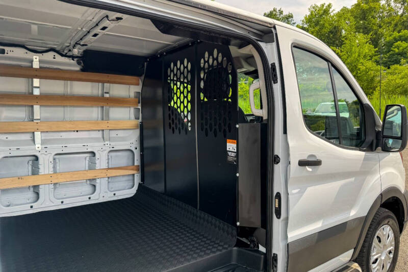 2025 Ford Transit 250