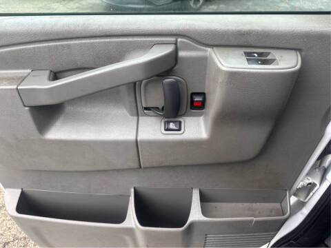 2018 Chevrolet Express 2500