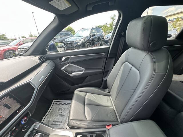 2022 Audi Q3 quattro S line Prem Plus 45 TFSI