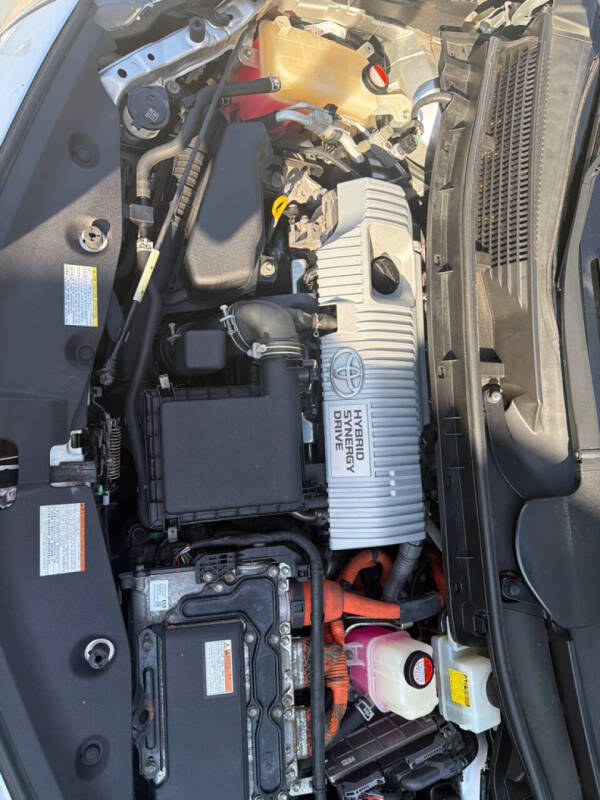 2016 Toyota Prius v