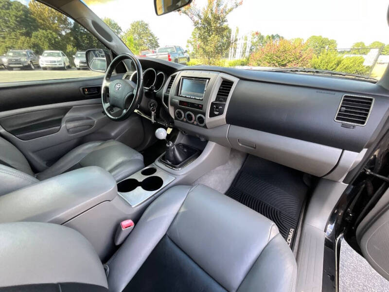 2006 Toyota Tacoma X-Runner V6