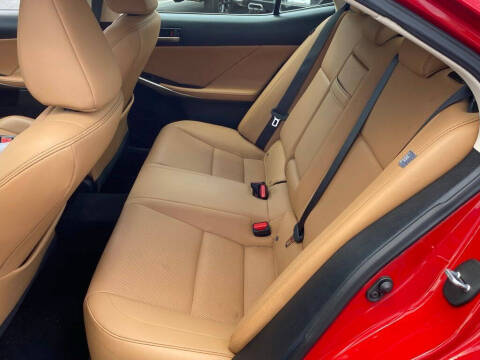2019 Lexus IS 300